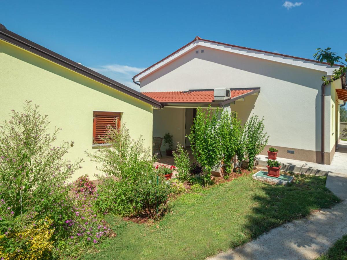 Holiday Home Branka By Interhome Stinjan Exterior photo